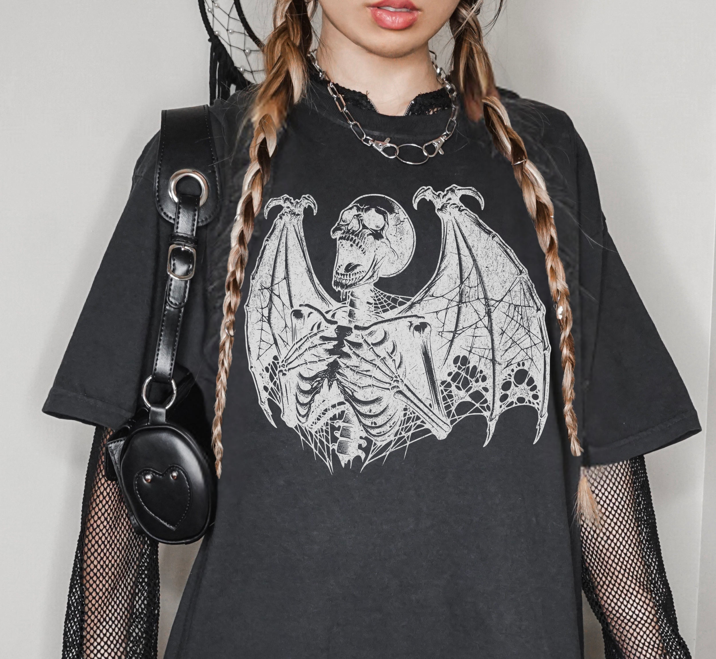Screaming Winged Skeleton T-Shirt