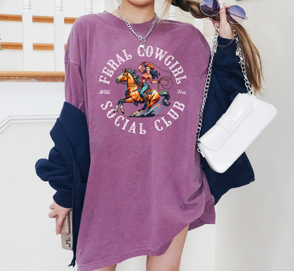 T-shirt Feral Cowgirl Social Club