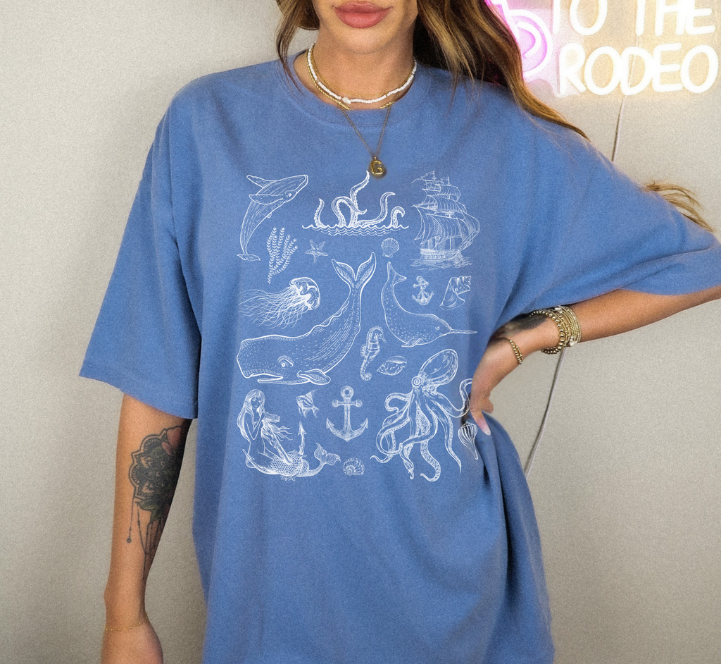 T-shirt de tatouage vintage sur le thème marin