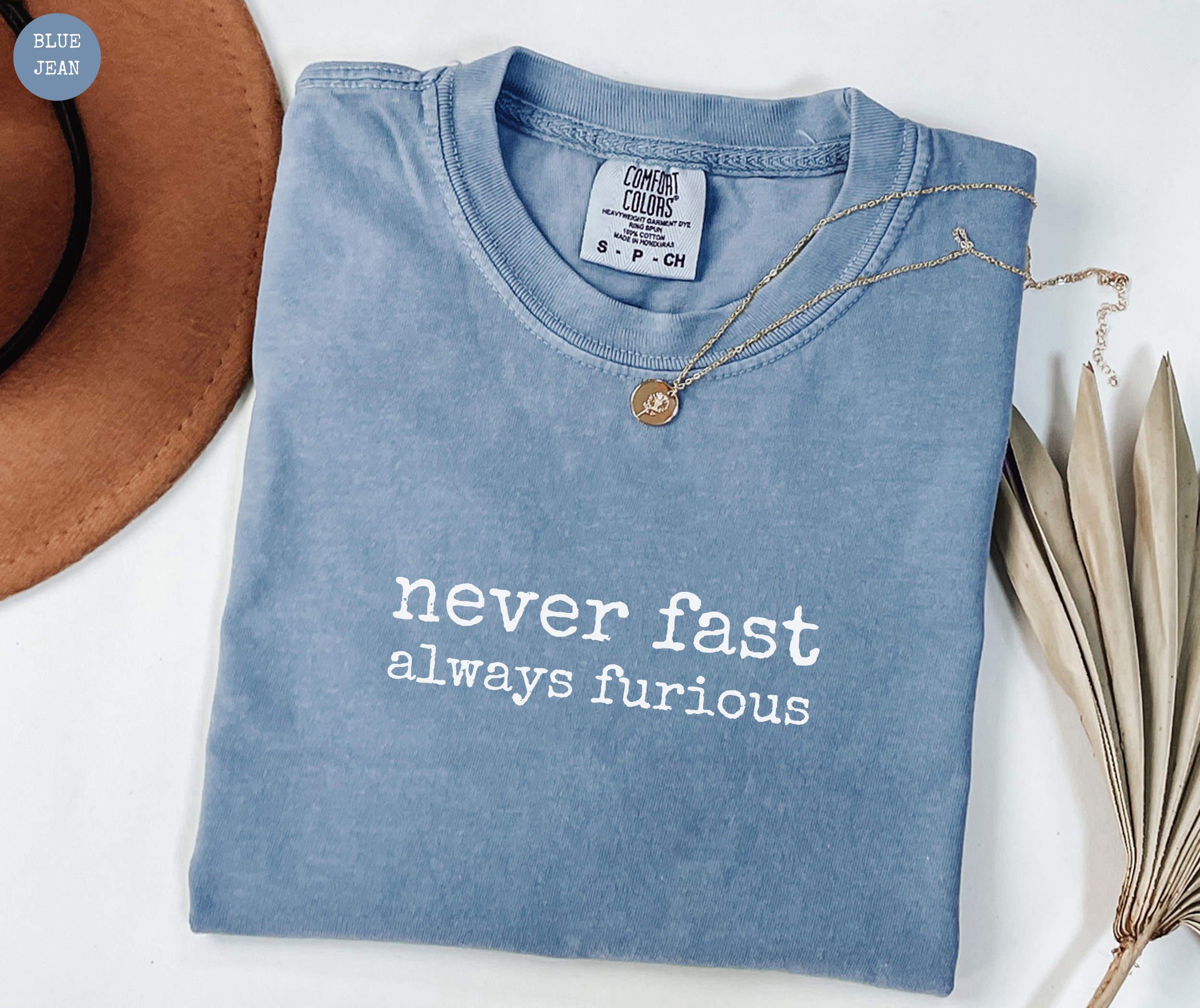 T-shirt Jamais lent toujours furieux