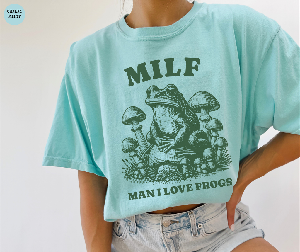 Man I Love Frogs T-Shirt