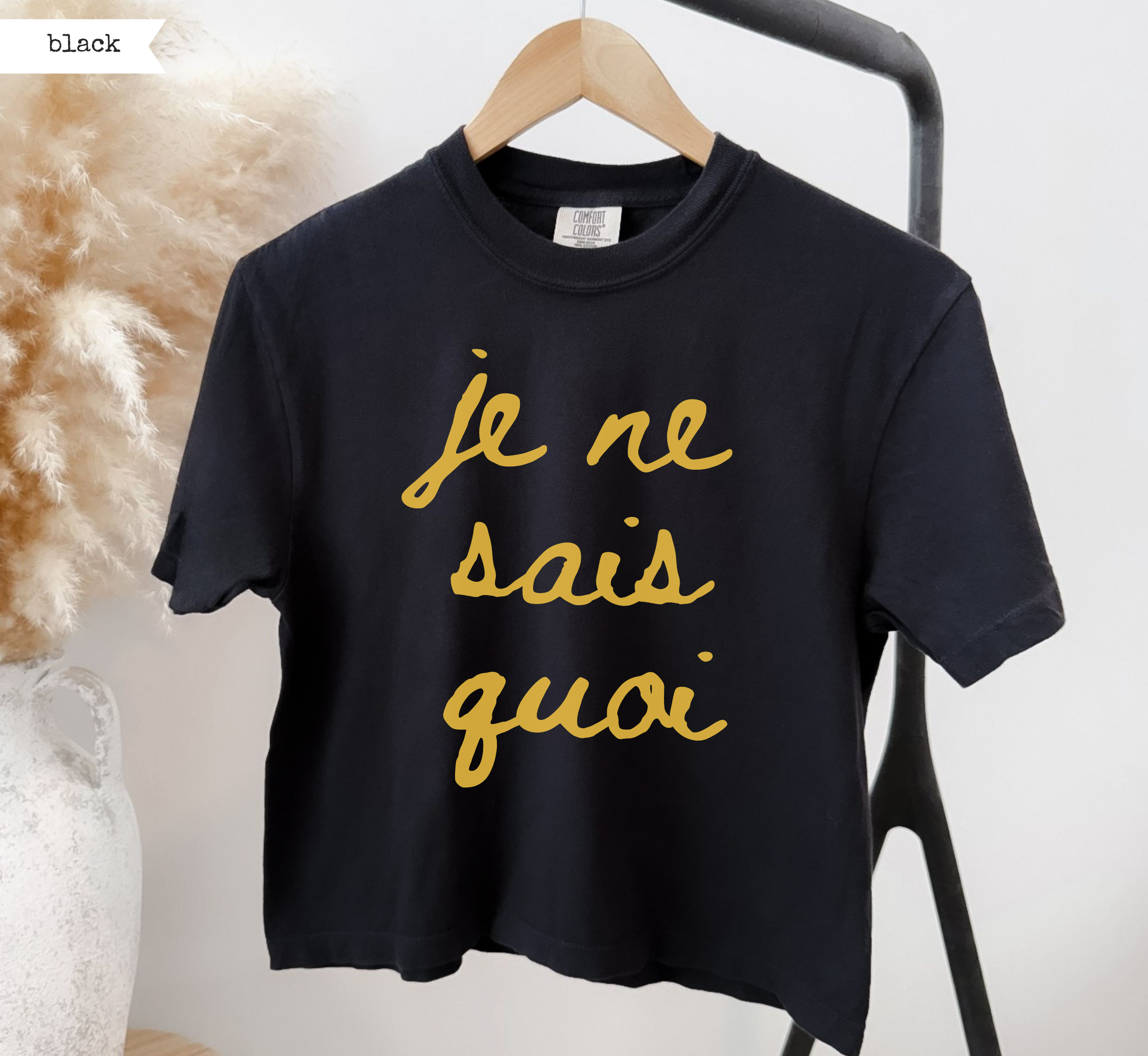 Je Ne Sais Quoi Boxy T-Shirt